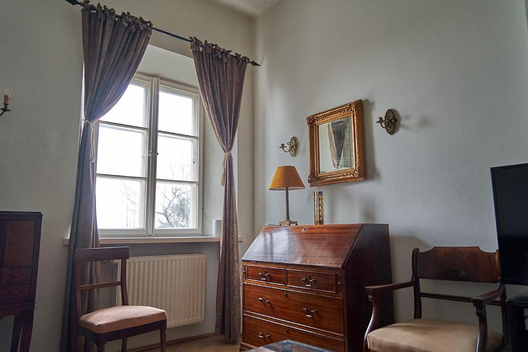 Royal Castle 2 And Kitchen 55sqm Apartmán *