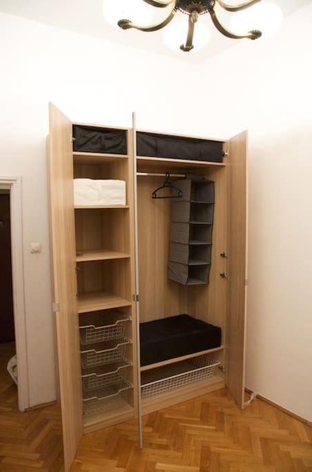 Royal Castle 2 And Kitchen 55sqm * Varšava